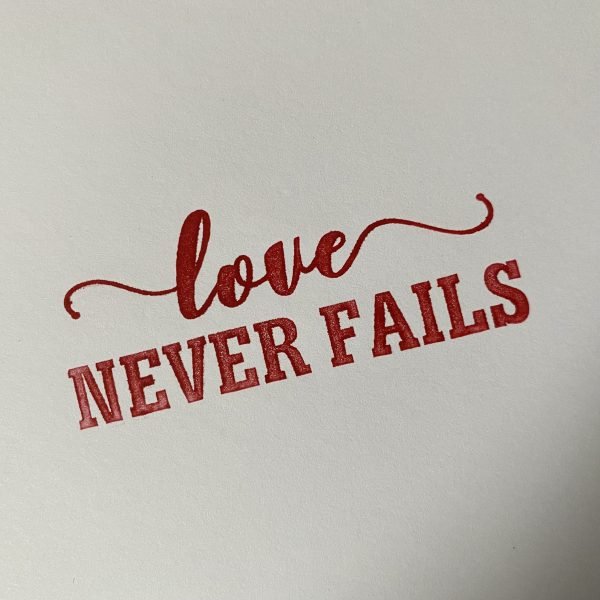 Stempel "Love never fails" - Afbeelding 2